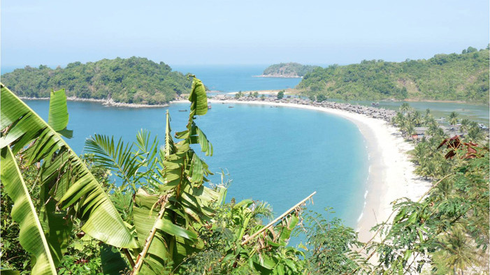 Fischerdorf an der Küste bei Dawei Fischerdorf an der Küste bei Dawei